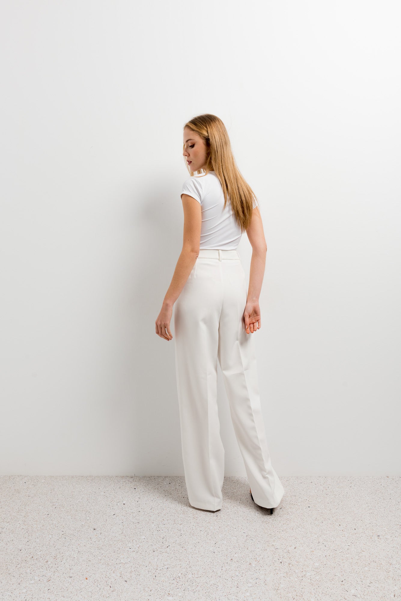 FLOWY TAILORED TROUSERS