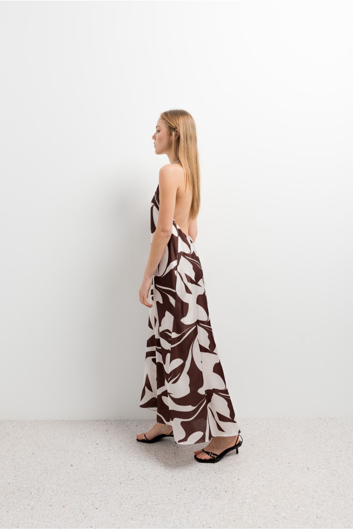 LONG PRINTED HALTER DRESS