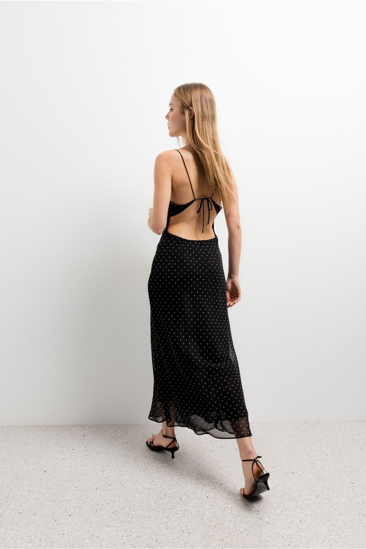 MIDI BACK DRESS