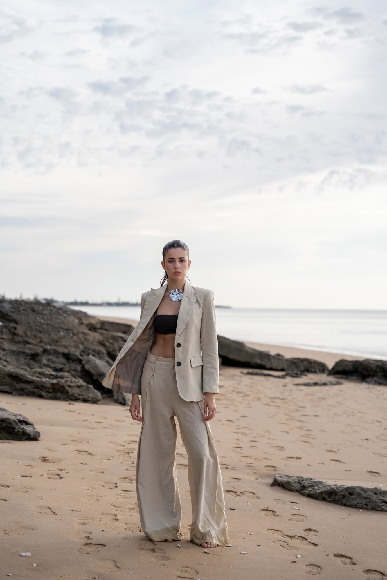 LINEN BLAZER